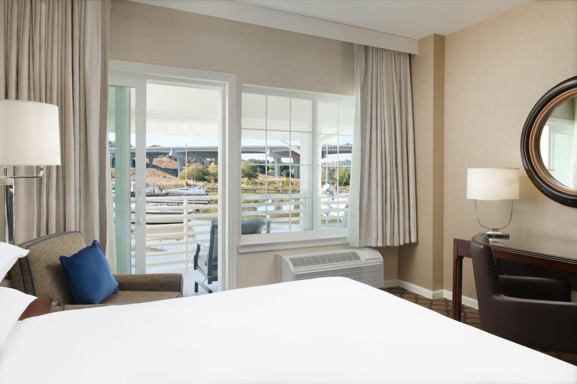 Sheraton Sonoma Wine Country Petaluma Exterior photo